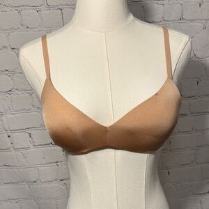 SKIMS Nude Seamless Bralette